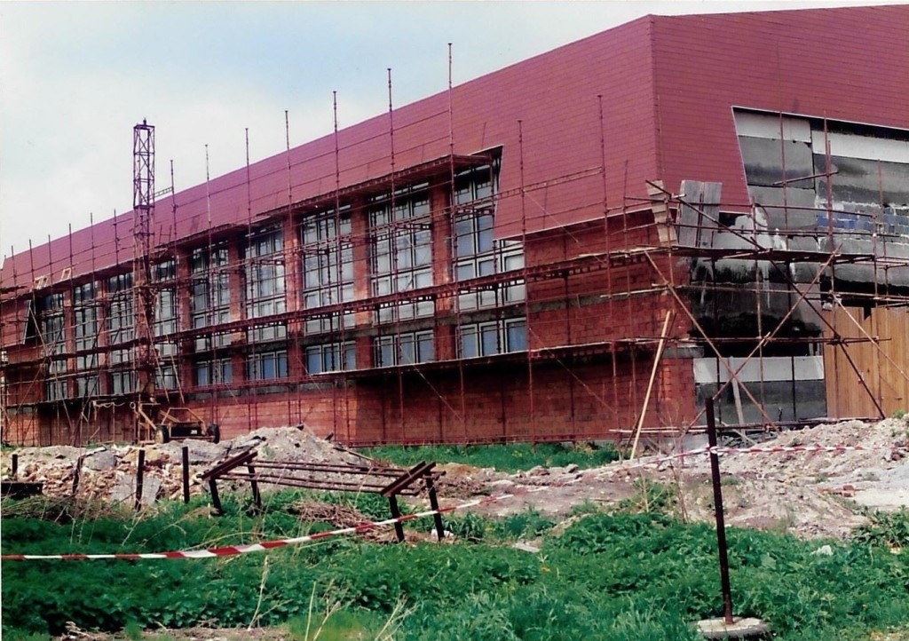 tel3.jpg